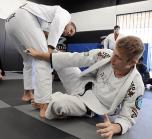 If they do this, you do that 2 Fundamental Worm Guard Sweep