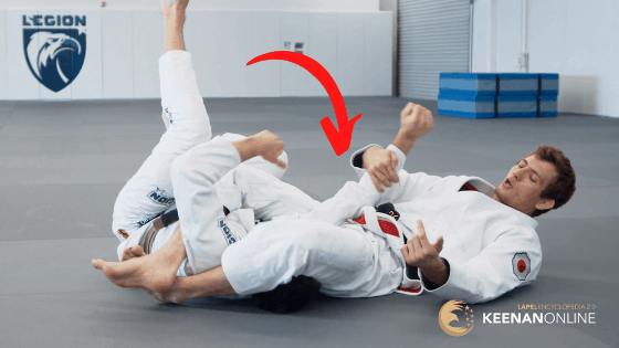 knee-to-head-armbar